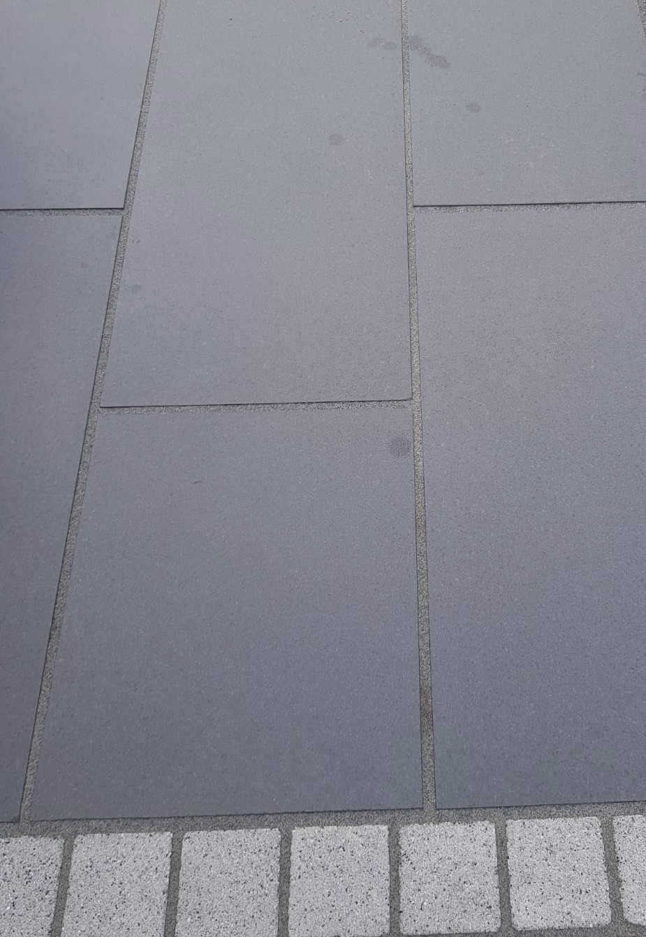 Copus Basalt Black Porcelain 400 x 800 x 20mm Paving Slabs 19.20m²   