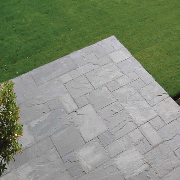 Light Grey Indian Sandstone Natural Premium Patio Paving Slabs Pack 15.5m2 18/25mm