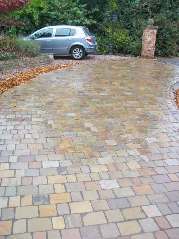 Raj Green Indian Sandstone Natural Paving 3 Size Setts 