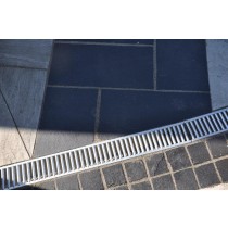 Kotah Black Indian Sandstone Natural Paving Cobbles 10cm x 10cm